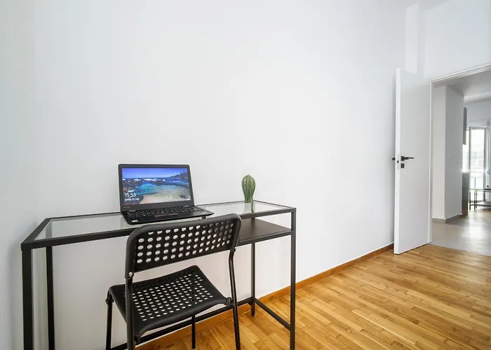 Majestic Flat With Huge Terrace In The City Center