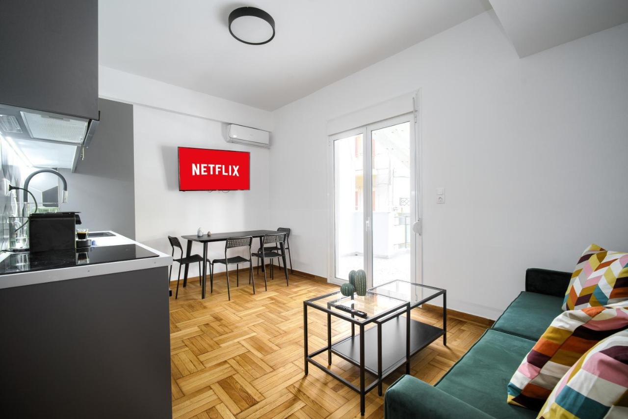 Apartment Majestic Flat With Huge Terrace In The Center Athens
